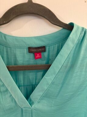 Vince Camuto Teal V-Neck Women’s Top